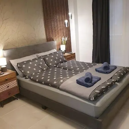 Pleasantstay Apartment